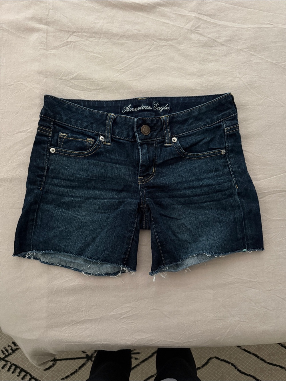 American Eagle Outfitters LOW Rise Dark Indigo Cutoff Denim Shorts